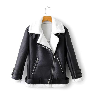 China Stain Artificial Leather Coat Women's Breathable Winter Thickening PU Autumn Lamb Hair Tide Women's Warm Loose Jacket Locomotives for sale