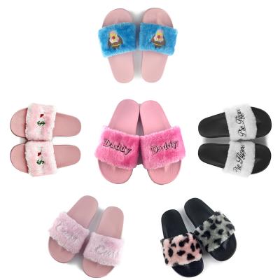 China Greatshoe High Quality Shockproof Furry Slippers Latest Model Light Fluffy Sandals 2020 Fox Fur Slippers for sale