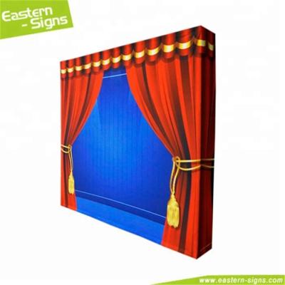 China Best Selling Quick Freeze Portable Trade Show Tension Products Fabric Upright Fabric Fair Pop Up Display Stands for sale