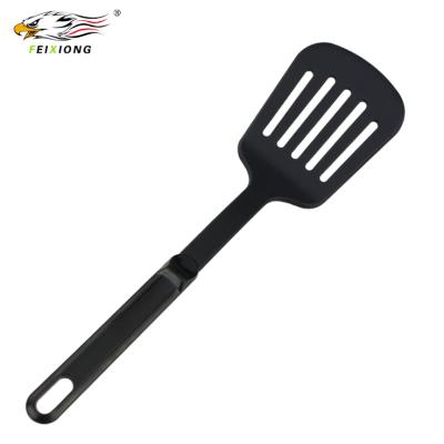 China Sustainable Hot Sale Kitchen Slotted Turner Nylon Frying Turner Kitchen Utensils for sale