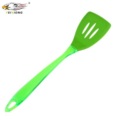 China Viable Turner Home Used Kitchen Utensils Silicone Slotted Food Grade Frying Turner for sale