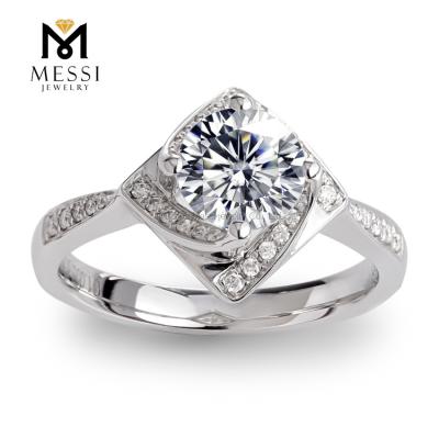 China Messi Jewelry HPHT Romantic CVD 1ct Lab Developed Diamond Engagement Wedding Rings Women 18k Gold for sale