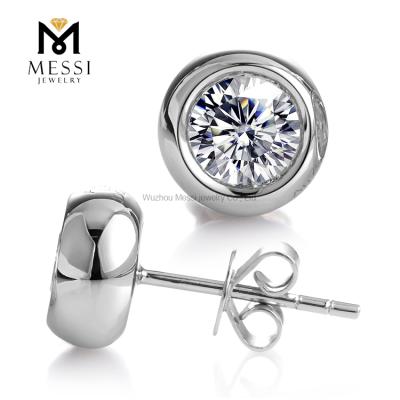 China Messi Jewelry 1.0ct CVD HPHT Diamond Women's 18k 14k White Gold CLASSIC Lab Developed Diamond Stud Earrings for sale