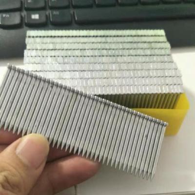 China Exterior Brad clavos cabeza plana ST clavos de hormigón de 6 mm electro galvanizado en venta