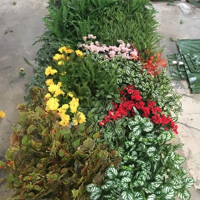 China Freundliche Vertikale Eco, die Plastikpet-künstliches Wand-Gras grünt zu verkaufen