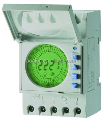 China 24 Hour 3 Phase Programmable Electronic Timer Switch DHC20 for sale