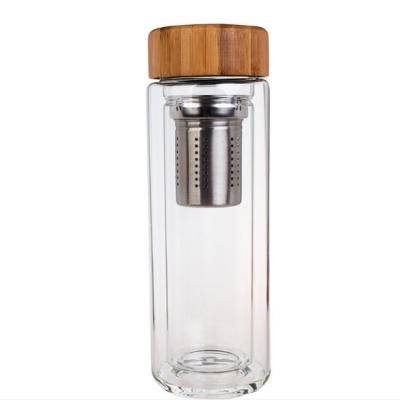 China 550ML Double Wall Borosilicate Bamboo Glass Bottle Sustainable Glass Water Bottle With Bamboo Lids for sale