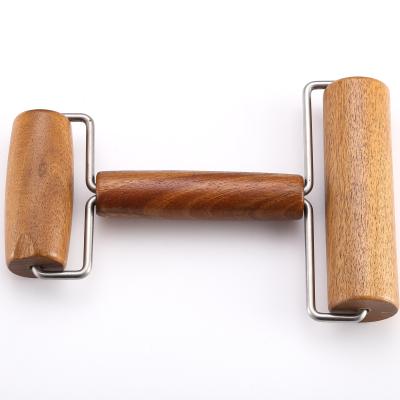 China 2 Sides Natural Wood Sustainable Dough Roller for sale