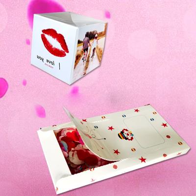 China Recyclable New Birthday Christmas DIY Valentine Gifts Surprise Bounce Wrap Gift Tube Box Creative New for sale