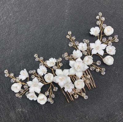 China Alloy+Zircon+Ceramic Bridal Flower Hair Comb Wedding Hair Accessories Bride Ceramic Zircon Flower Hair Accessories For Women for sale