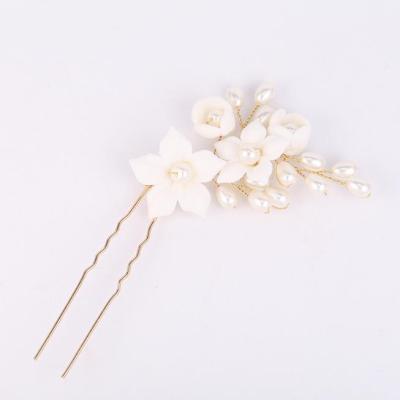 China Handmade Ladies Hair Decoration Women Wedding Hair Accessories For Women Beads Jewelry Bride Ceramic Flower Hair Pins for sale