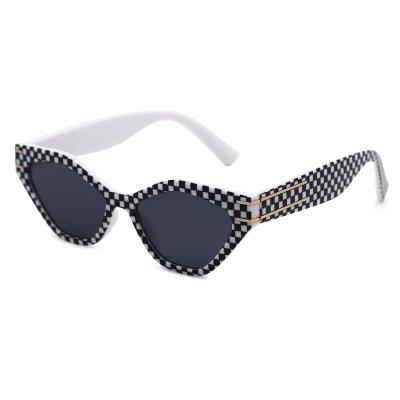 China Vintage Hip Hop Cat Eye Sunglasses 2022 New Arrival HP21971 Fashion Sunglasses VIFF for sale