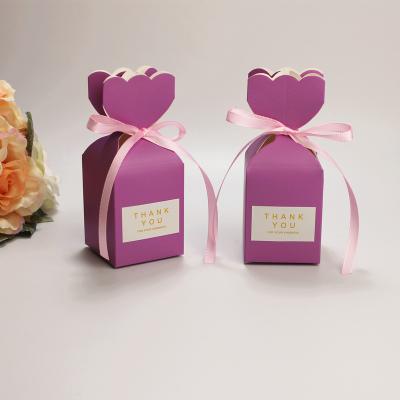 China Exquisite Food Flower Shaped Wedding Favors Candy Box Gift Box Wedding Ceremony Gift Packing Boxes for sale