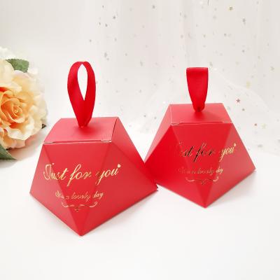 China Hot Stamping Food Gold Candy Boxes Diamond Style Wedding Favors Party Supplies Gift Favor Boxes Ribbon for sale