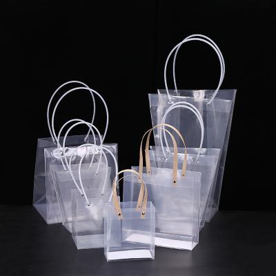 China PP Material Moisture-proof Gorgeous Modern Flower Container Gift Bag Highly Transparent Bag Gift Flower Bag for sale