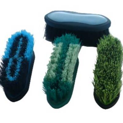 China Wholesale Horse Body Factory Grooming Dandy Brush Cleaning Brush With Stiff PP Bristles for sale