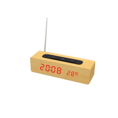 China LUMINOVA ET541 Wooden MDF FM Led Radio Digital LED Alarm Clock for sale