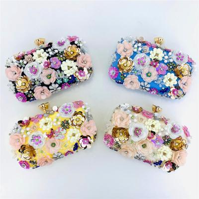 China Fashion purses and handbags 2022 handmade beading flower dinner bags clutch women handbags ladies brand for sale