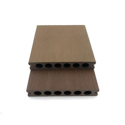 China New design wpc composite siding panels wpc decking co-extrusion waterproof wear resistant anti-slip coating for sale