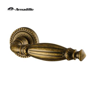 China Victorian high quality antique bronze modern door handles for sale