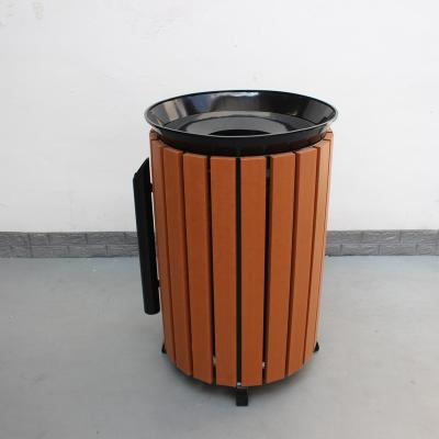 China 32 Gallon Recycled Plastic and Metal Sustainable Outdoor Round Trash Cans with Outdoor Ashtray Garden Ashtray Trash Can for sale