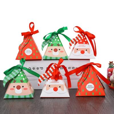 China Recyclable Wedding Party Supplies Wholesale Paper Candy Gift Boxes Custom Pyramid Triangle Christmas Gift Box For Candy for sale