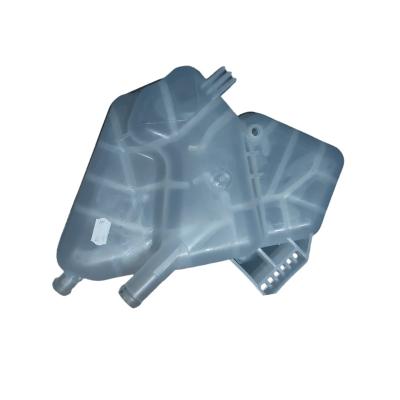 China Auto Cooling System Engine Coolant Expansion Tank Water Radiator Reservoir 8V21 8K218 ab For Ford Fiesta for sale