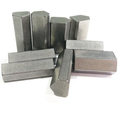 China Durable Borewell Tungsten Carbide Button Tips And Angled Stone Chisels for sale