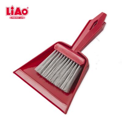 China LiAo Multifunction Mini Desktop Cleaning Brush Home Broom Set For Household for sale