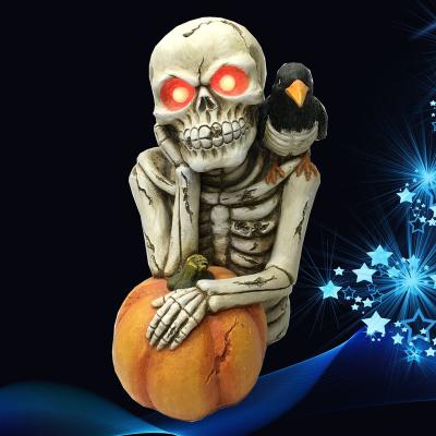 China Handcrafted Polyresin Statue of America LED Light Open Polyresin Skull for Halloween for sale