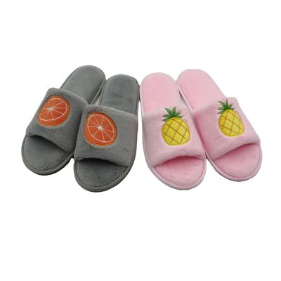 China 2021 fashion trend flat bottomed fruit slippers plush indoor slippers women indoor slippers for sale