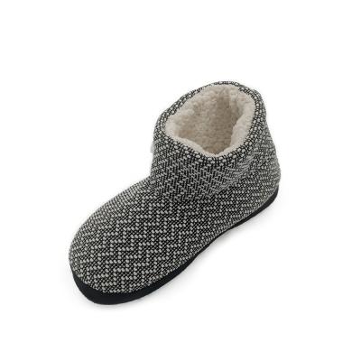 China High Quality Fashion Jacquard Fabric Women Winter Slippers Warm Soft Unique Boots Anti-skid for sale