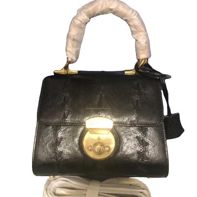 China New fashion real sturgeon skin black color ladies leather handbag with bamboo handle for sale