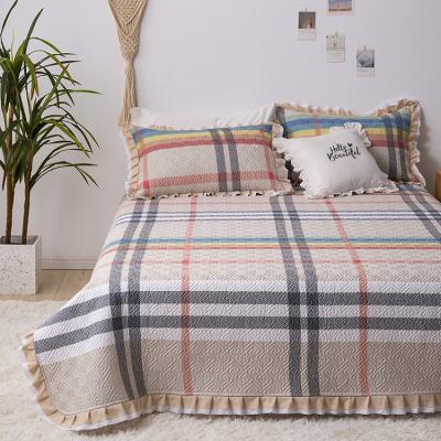 China Anti-static Custom Microfiber Polyester Comforter Bedding Comforter Bedspread Bedding for sale