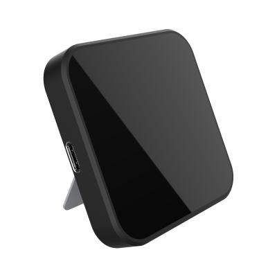 China WP00162-Circle Mobile Phone Magnet Wireless Charger With Detachable Metal Suppot for sale