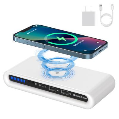 China Mobile Phone 4 in 1 Wireless Charger Stand for iPhone 11 12 13 14 Desk Organizer Fast Charging Station Homes/Office for sale