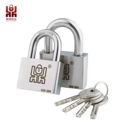 China Outdoor Environment Factory direct supply 304 stainless steel water proof 30MM High durability Outdoor padlock for sale