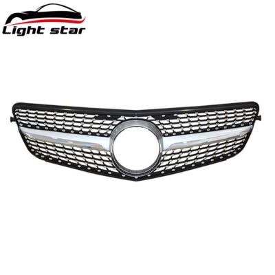 China Hot Selling Plastic Car Front Grille For Mercedes Benz Star W204 C Class 07-14 Grille for sale