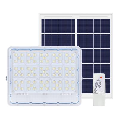 China Green Renewable Energy Lighting solar flood lights outdoor dusk to dawn solar led flood light 300W ip66 solar flood light led for sale