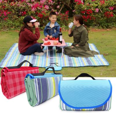 China Summer Multiplayer Camping Mat Oxford 200x200/200x150/150x100cm Beach Mat Picnic Blanket Waterproof Baby Outdoor Portable Plaid Blanket for sale