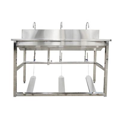 China With Faucet Factory With 304 Stainless Steel Material High Quality Faucet Foot Industrial Wash Basin for sale