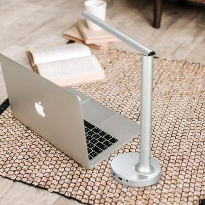 China Modern desk lamp in study lighting usb rechargeable eye friendly protection reading lamp desk lamp with charging port for sale