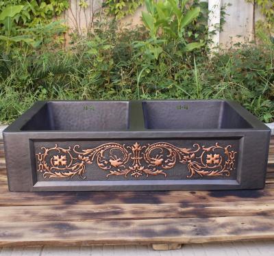 China Without Faucet Handmade Oil Rubbed Patina Copper Kitchen / Farmhouse Bronze Sink With Double Bowl for sale