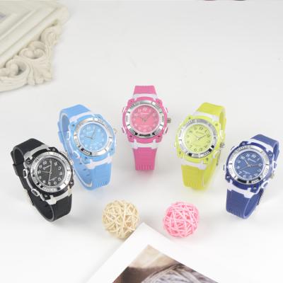 China Mingrui Chronograph Brightly Colored Watches Mmulti-color Wholesale Price Optional Customized Quartz Watches for sale