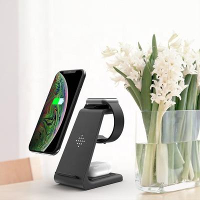 China Mobile Phone QI 10W Quick Charge 3 in 1 Wireless Charger for Iphone 11 Pro Charger Dock for Apple Watch 5 4 Airpods Pro Wireless Charging Stand for sale