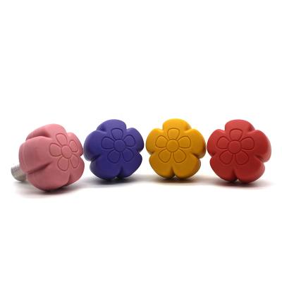 China Adjustable Pure Rubber Toe Stopper Flower Color Roller Skate Stopper Shape Flower Plug For Kid Boy Girl Leather Roller Skate for sale