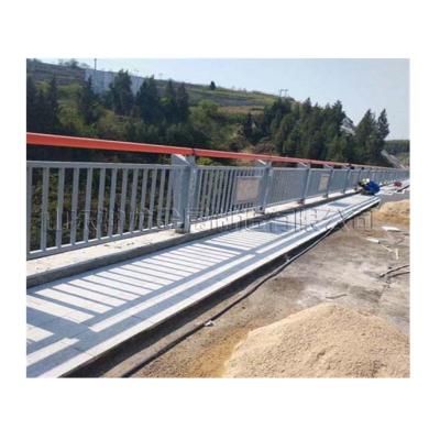 China Professional Manufacturer Easily Assembled Galvanized Powder Coated Customized Landscape Guardrail for sale