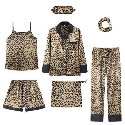 China Best Quality Satin Leopard Pajama Women Breathable Print Sets Satin Leopard Pajamas Set for sale