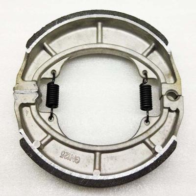 China Motorcycle Engine Semi-Metallic Custom Brake Shoe For Suzuki GN125 DR125 RM125 DR200 for sale