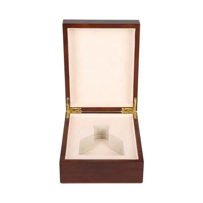 China Handmade Luxury Wooden Beauty Storage Box Glass Perfume Bottle Natural MDF Wooden Box for sale